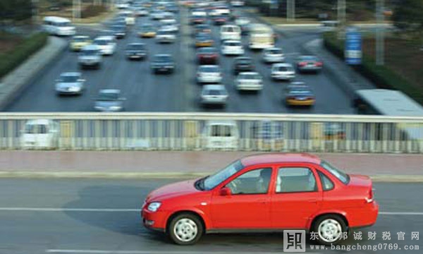 列入免稅圖冊(cè)的車(chē)輛，按照什么情況來(lái)進(jìn)行采集信息？
