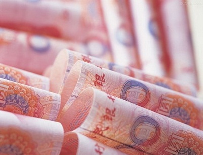 企業收到100元假幣被銀行沒收，應列那什么會計科目，可以所得稅前扣稅除？